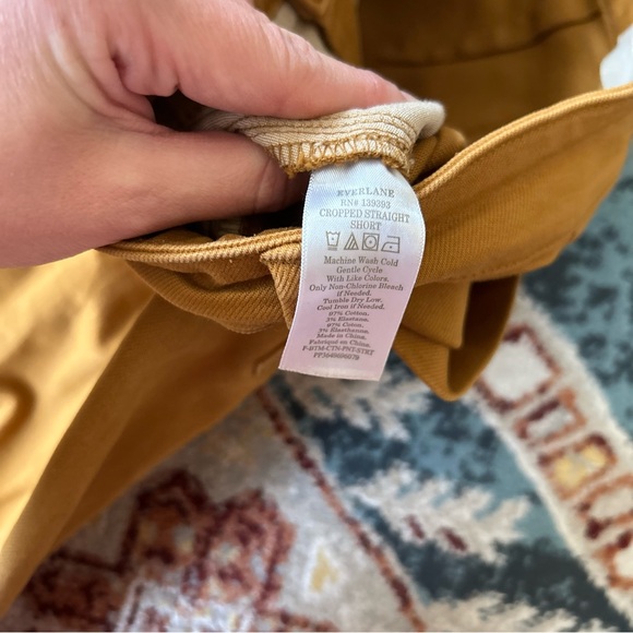 Everlane The Straight-Leg Crop Short - Picture 4 of 5